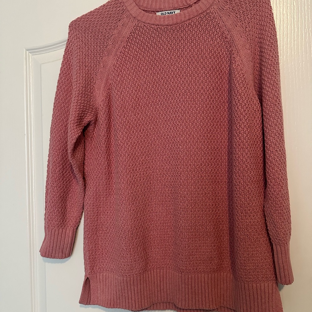Old Navy Women's Textured Rose Sweater